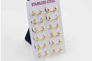 Boucles <span class=keywords><strong>d</strong></span>'oreilles créoles lisses en acier inoxydable plaqué or 18 carats pour femmes, <span class=keywords><strong>prix</strong></span> <span class=keywords><strong>usine</strong></span> Ason, collection mode 2024 - Product Image 6