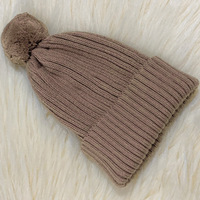 Gorro de bebé recién nacido 100% algodón personalizado gorro de bebé de punto pompón