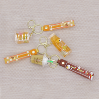 Porte-clés flottant de créateur ours pendentif Kawaii chat breloque dauphin liquide Quicksand pvc mignon jelli porte-clés Quicksand porte-clés