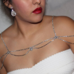 سلسلة كتف مثيرة متعددة الطبقات من أحجار الراين للنساء، مجوهرات للجسم على الموضة الأوروبية والأمريكية للحفلات - Product Image 4