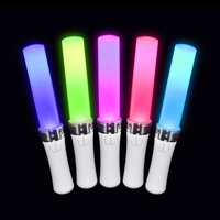 Bâtons lumineux multicolores à LED Bâtons en mousse Bâtons Rave Cheer Bâtons Lampe rechargeable Tube Cheer Bâtons pour fêtes Concerts