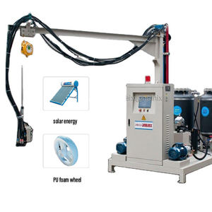 Macchina per lo stampaggio di poliuretano ad iniezione di schiuma Pu ad alta pressione a tre componenti - Product Image 1