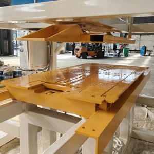 Machine de déchiquetage de panneaux solaires pour chaudières à pneus, faible résidu de colle (<0,1%) - Product Image 2