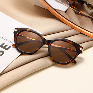 2025 plus récent irrégulière pleine jante lunettes de soleil Premium ombre métal Temple Logo personnalisé luxe polarisé gris vert % UV - Product Image 2