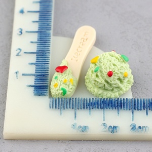 Superventas: Molde de resina artístico pintado a mano con patrón de cuchara de helado, accesorios, horquilla, colgante y escultura para decoración - Product Image 6