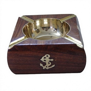 Cendrier rond classique portable en laiton / Cendrier brillant pour hôtel, bar et restaurant, avec logo personnalisable, cadeau publicitaire - Product Image 1