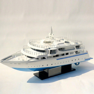 Modèle de yacht de luxe Karma Fushi en bois fait main - Maquette de croisière aux Maldives de 50 mètres de qualité supérieure pour la décoration de la maison ou du bureau - Product Image 1