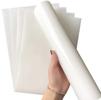 Étiquette autocollante en vinyle PET blanc brillant de qualité supérieure, imperméable, résistante à l'huile, taille et forme personnalisables, recyclable, respectueuse de l'environnement, en carton
