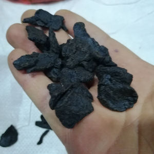 슈 디 황 자연 전체 찐 Rehmannia glutinosa 뿌리 차를 위해 준비된 Rehmannia glutinosa 뿌리 줄기 - Product Image 5