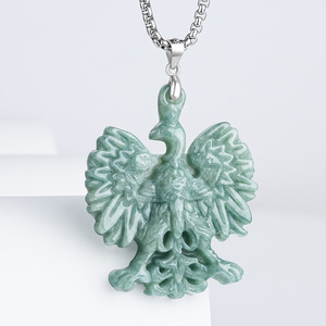 Colgante de Jade Natural con Forma de Águila, Incrustado en Plata S925 - Joyería para Regalo - Product Image 1
