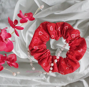 Lazos para el pelo grandes de algodón rosa y Rojo Scrunchies regalo del Día de San Valentín para ella - Product Image 2