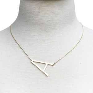 Collier avec initiales de la collection Monogramme - Product Image 6