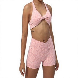 Conjuntos de ropa deportiva de yoga y fitness de 2 piezas para mujer, de secado rápido, con cuello pronunciado y efecto levanta glúteos, venta al por mayor 2026 - Product Image 5