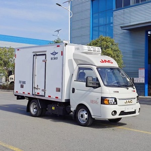 Camions frigorifiques Foton 4*2 MINI 3 tonnes pour le transport de poisson, camions congélateurs, camions réfrigérés à <span class=keywords><strong>prix</strong></span> avantageux, fabriqués en Chine - Product Image 3