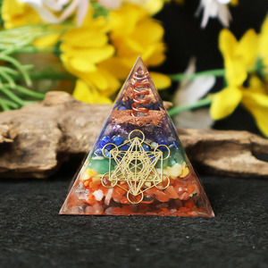 Pietra Naturale per Decorazione Casa 5cm, Terapia Curativa, Prodotto Chakra, Pietra Feng Shui, Gemma dell'Amore, Piramide 7 Chakra - Product Image 5