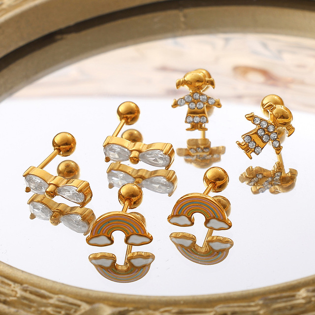 Creative Shiny Rhinestone Stud Earrings 18K Gold Plated Stainless Steel Exquisite All-Match Ear Pins for Gallery Outings