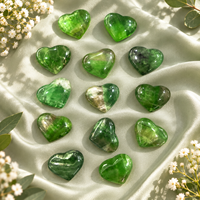 Cœur en fluorite verte polie de 3 cm pour la décoration intérieure, la méditation, la collection, les cadeaux et l'affichage de poche