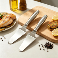 El Yapımı Sanatsal Metal Paslanmaz Çelik Çevre Dostu Dayanıklı Dekoratif Bulaşık Makinesinde Yıkanabilir Düğün Pastası Servis Bıçağı