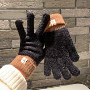 Guantes Térmicos de Punto Coloridos para Mujer para Ciclismo de Otoño/Invierno - Diseño de Cinco Dedos para Protección contra el Frío - Product Image 3