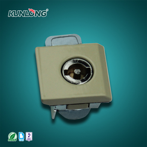 ตู้เก็บเครือข่าย SK1-099 คุณภาพสูง พร้อมกุญแจล็อคแบบ Cam Lock - Product Image 3