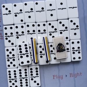 Set di Domino Personalizzato in Acrilico, Doppio Sei 6 Nove con Blocchi Domino di Diverse Dimensioni per Giochi da Tavolo da Casinò - Product Image 6