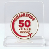 Épinglette en émail personnalisée pour anniversaire, badge rond en émail, épinglette de revers souple en émail rose et blanc, souvenir d'entreprise
