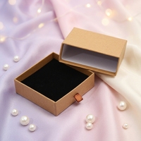 Boîte à bijoux personnalisée avec logo en estampage à chaud sur carton rigide pour cadeau de mariage