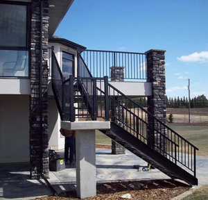 <span class=keywords><strong>Escalier</strong></span> en acier <span class=keywords><strong>noir</strong></span> pour extérieur, <span class=keywords><strong>escalier</strong></span> <span class=keywords><strong>droit</strong></span>, designs de rampes, bâtiment extérieur, acier moderne, <span class=keywords><strong>escalier</strong></span> personnalisé pour intérieur - Product Image 6