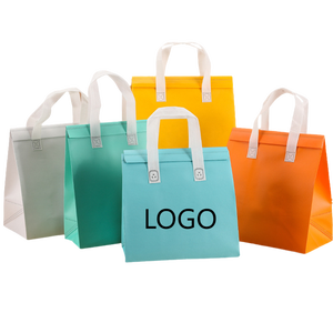 Sac isotherme réutilisable et imperméable avec logo personnalisé ENTEN pour pique-nique, boissons d'été et plats à emporter - Product Image 1