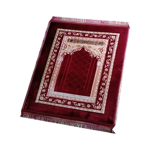 Alfombra de Oración Musulmana de Franela Suave Popular, Alfombra de Casa Plegable con Relieve, Venta al por Mayor - Product Image 2
