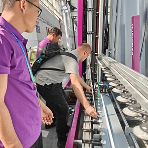 Vertikale Automatische Gasfüllanlage 2500mm Isolierglaslinie PLC-Steuerung Motorpumpe - Hohe Zuverlässigkeit <span class=keywords><strong>DVH</strong></span> Modell 31KW 1 Jahr - Product Image 5