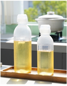 300ml/500ml Cuisine Squeeze Bouteille D'huile Distributeur Huile Vaporisateur Condiment Cuisson Cuisson Ketchup <span class=keywords><strong>Moutarde</strong></span> <span class=keywords><strong>Vinaigre</strong></span> Huile D'olive - Product Image 3