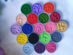 Des sables colorés de différentes tailles sont utilisés à des fins décoratives sur les sols et surfaces routières colorées des jardins <span class=keywords><strong>zen</strong></span>. - Product Image 5