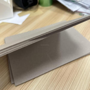 Panneau de <span class=keywords><strong>paille</strong></span> épais de rigidité supplémentaire papier de carton gris double face 690*910mm feuilles 0.5mm 1mm 3mm prix de gros de la Chine - Product Image 4