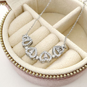 Nuova <span class=keywords><strong>Collana</strong></span> Foxi Jewelry, Design con Ciondolo a <span class=keywords><strong>Quadrifoglio</strong></span> e Cuore Placcato Oro 18K o <span class=keywords><strong>Argento</strong></span> - Product Image 4