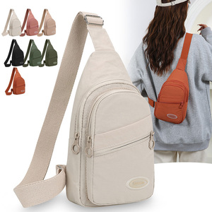 Women's Chest Bag Multi Pockets Water Resistant Nylon Crossbody Bag Everyday Use Summer 2026 - Product Image 2