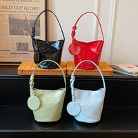 Tas Wanita Kulit PU Trendy 2026 dengan Resleting, Tas Selempang Wanita, Tas Tangan Wanita