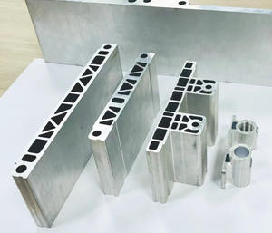 Máquina de Tallado CNC Automática de Nueva Energía para Aplicaciones en Bebidas, Textiles y Productos Básicos, 220V/380V/110V, Larga Vida Útil - Product Image 5