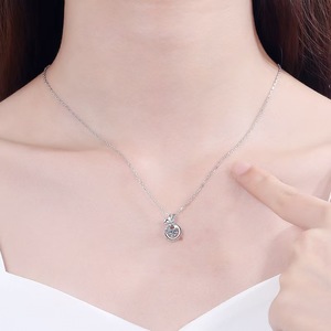Bow-knot Diamond Necklace 18k Real Solid White Gold VVS1 D Clarity Lab Grown Diamond Necklace for Gift - Product Image 3
