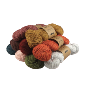 <span class=keywords><strong>Prix</strong></span> usine fil <span class=keywords><strong>de</strong></span> <span class=keywords><strong>laine</strong></span> d'alpaga <span class=keywords><strong>laine</strong></span> <span class=keywords><strong>de</strong></span> <span class=keywords><strong>chameau</strong></span> pour femmes tricot à la main motif teint fil <span class=keywords><strong>de</strong></span> <span class=keywords><strong>laine</strong></span> chaud moyen pour écharpe et chapeaux - Product Image 1