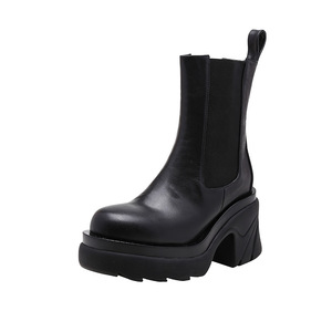 Nouvelles femmes Chelsea en cuir <span class=keywords><strong>de</strong></span> haute qualité style britannique chaussures <span class=keywords><strong>de</strong></span> mode dames chaussures en cuir Chelsea bottes <span class=keywords><strong>botte</strong></span> <span class=keywords><strong>de</strong></span> <span class=keywords><strong>pluie</strong></span> - Product Image 6