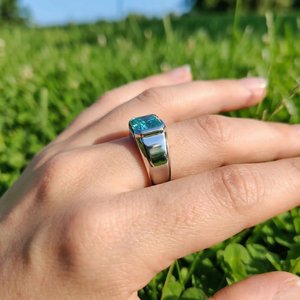 Bague Hip Hop Contemporaine en Argent Sterling 925 Plaqué Or avec Diamant de Laboratoire pour Femme – Bijou Fin de Qualité Supérieure au Design Élégant - Product Image 5
