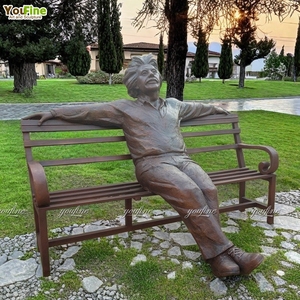 Parque de la escultura pública vida tamaño bronce sentado en el banco de <span class=keywords><strong>Einstein</strong></span> estatua