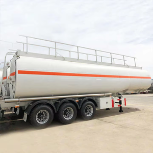 Semirremolque Cisterna de Combustible Estándar para Transporte de Líquidos, 3 Ejes, Venta al por Mayor de Fábrica - Product Image 3