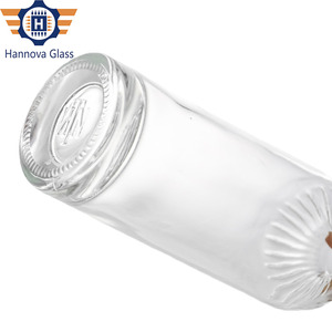 Bottiglia in Vetro Trasparente da 750ml per Liquori con Spalla Incisa e Tappo in Sughero per Gin, <span class=keywords><strong>Whisky</strong></span>, Vodka - Product Image 4
