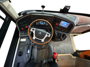 Nuovo Autobus Turistico Diesel Personalizzato di Alta Gamma con 51 Posti, Guida a Sinistra, Bagno, Lunghezza 12,5 Metri e Parabrezza a Doppio Strato - Product Image 4