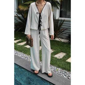 Conjunto de Lino Beige para Mujer, Manga Larga, Estilo Normcore Minimalista, Traje de Pantalón Transpirable para Uso Casual - Product Image 2
