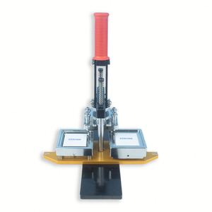 Máquina Manual para Hacer Chapas Metálicas Cuadradas, Máquina para Hacer Botones Magnéticos para Refrigerador, Máquina para Hacer Insignias - Product Image 1