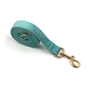 Nouvelles idées de produits 2024 affaires mode chien laisse crochet haute qualité classique velours chien laisses en gros coloré laisses pour animaux de compagnie - Product Image 2