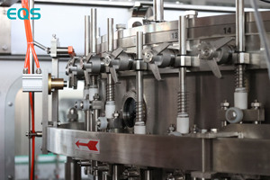 Hoàn thành dây chuyền sản xuất nước giải khát có ga chìa khóa trao tay từ pha trộn đến đóng gói hoàn toàn tự động - Product Image 4